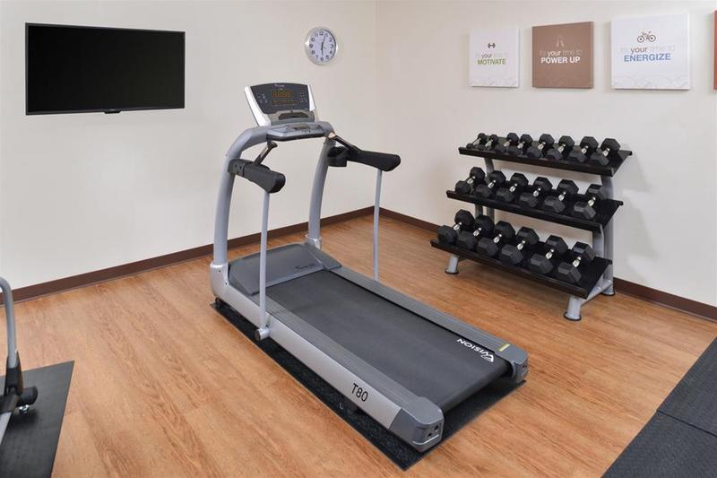 Comfort Inn & Suites Mandan  Bismarck image