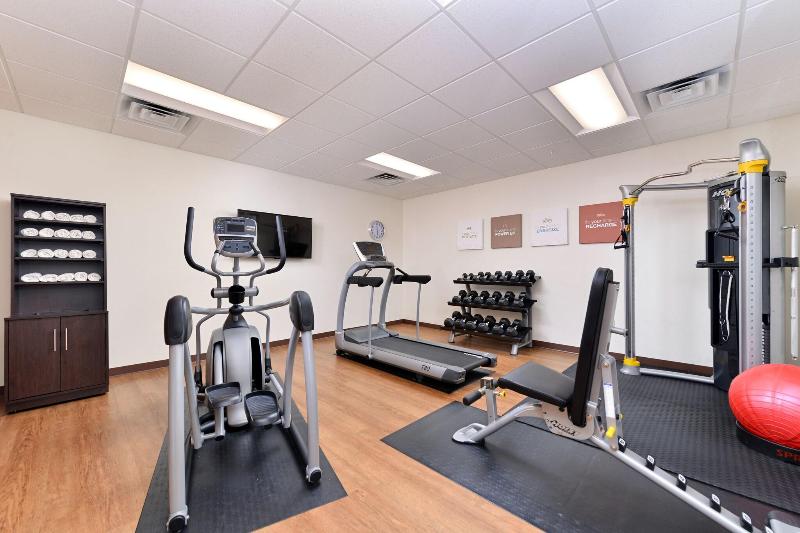 Comfort Inn & Suites Mandan  Bismarck image
