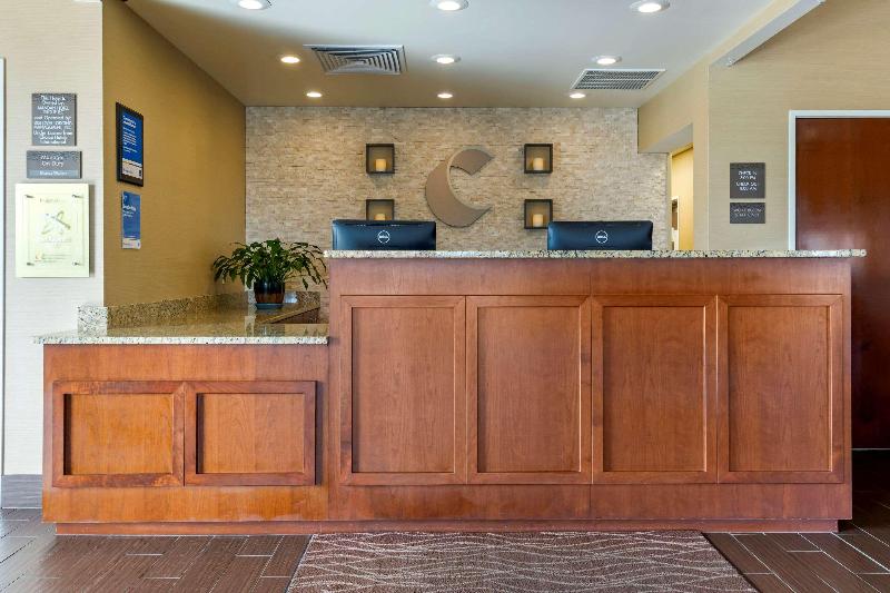 Comfort Inn & Suites Mandan  Bismarck image