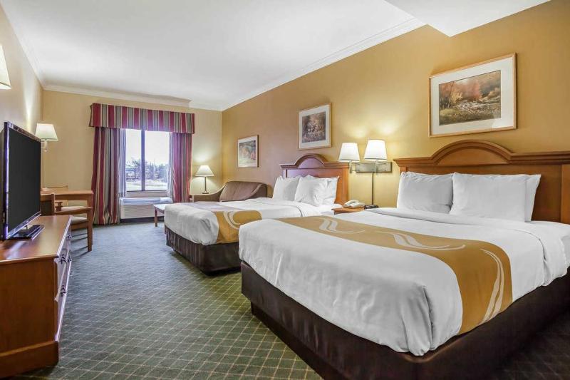 Rodeway Inn South image