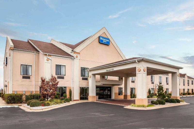 Rodeway Inn South image