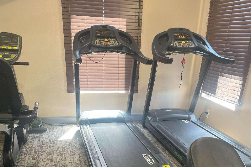 Quality Inn image 1