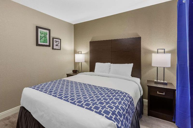 Quality Inn image