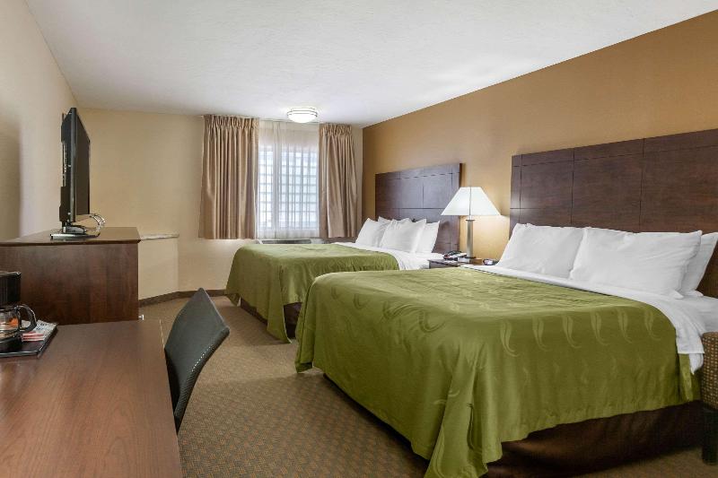 Quality Inn image 3