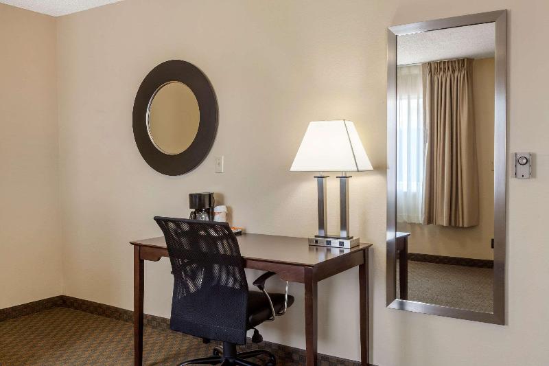 Quality Inn image