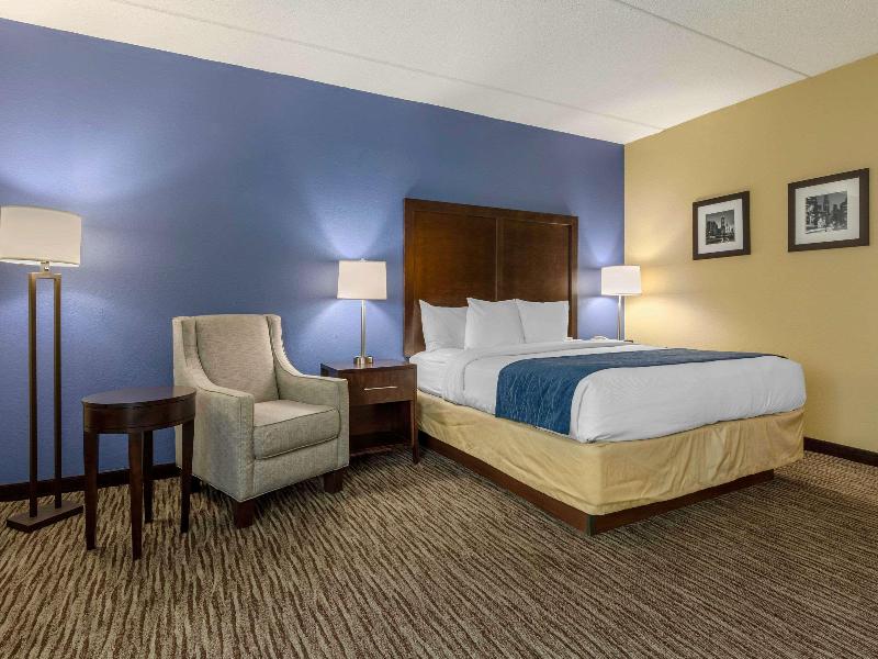 Suburban Studios Arlington Heights - Elk Grove image