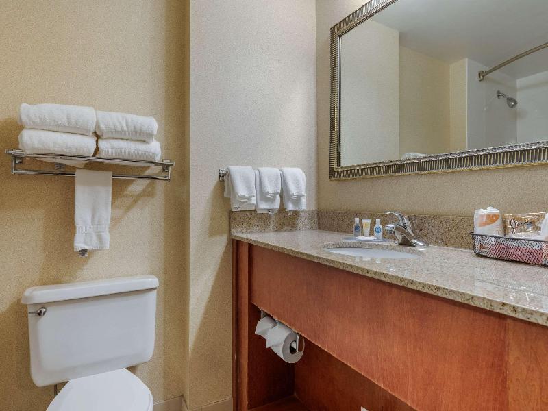 Suburban Studios Arlington Heights - Elk Grove image