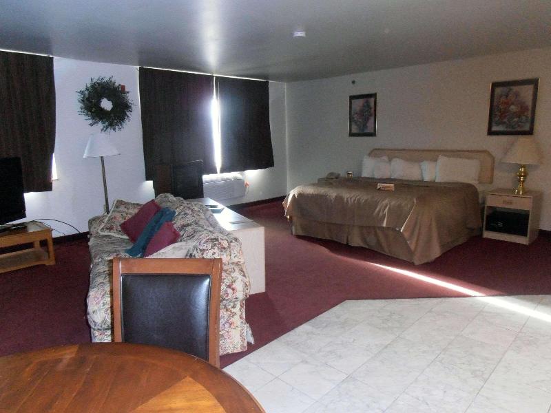 Quality Inn Thermopolis Near Hot Springs image