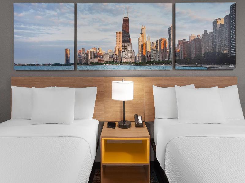 Days Inn by Wyndham Waukegan image