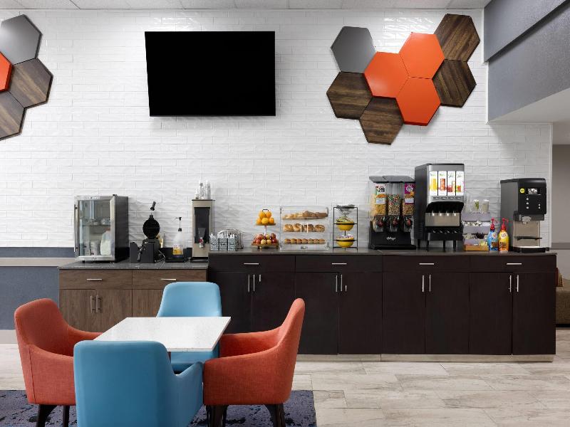 Hawthorn Extended Stay by Wyndham Chambersburg image