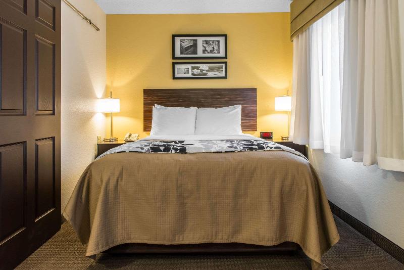 Sleep Inn & Suites Pittsburgh image