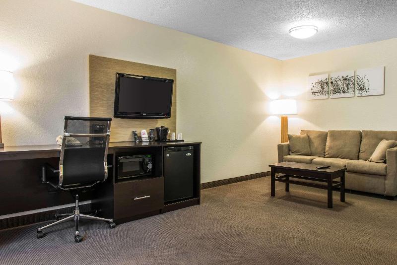 Sleep Inn & Suites Pittsburgh image