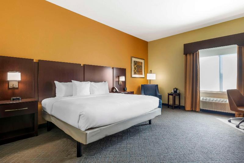 Comfort Inn & Suites Mexia image