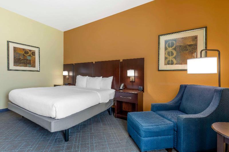 Comfort Inn & Suites Mexia image