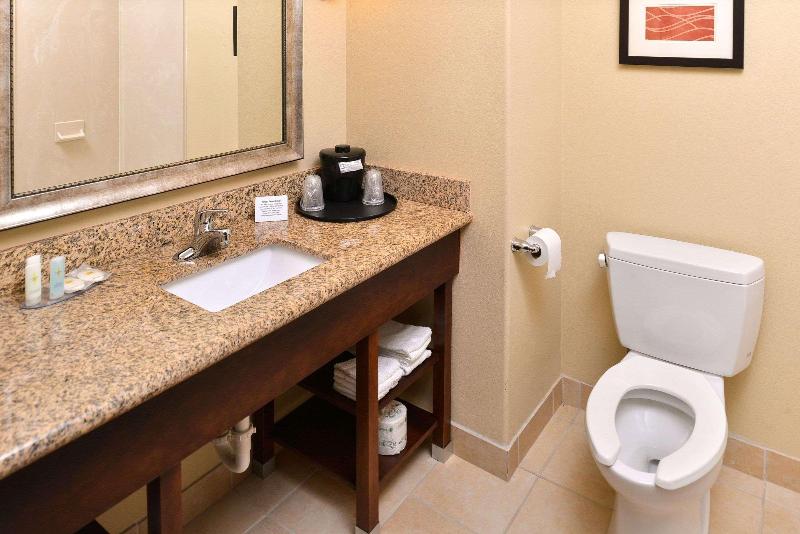 Comfort Inn & Suites Mexia image