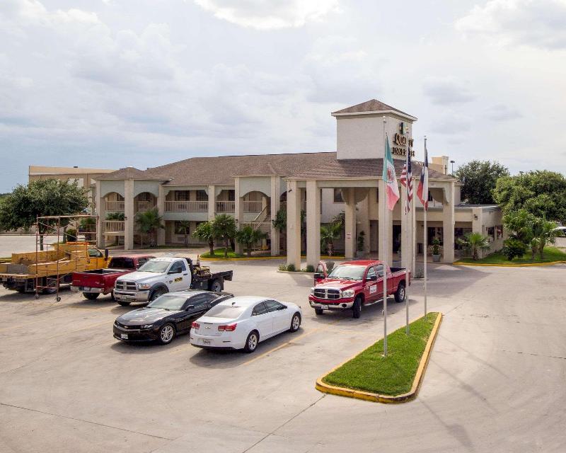 Quality Inn & Suites La Puerta image