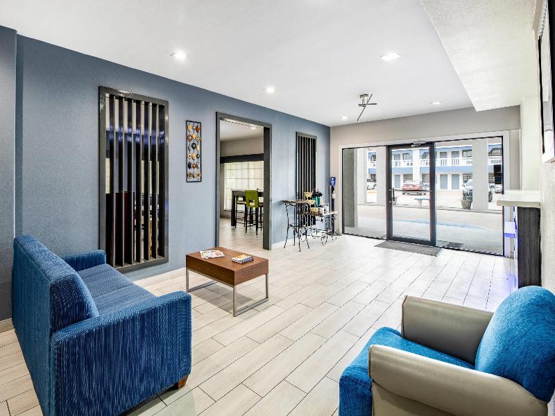 Quality Inn & Suites La Puerta image