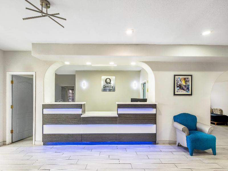 Quality Inn & Suites La Puerta image