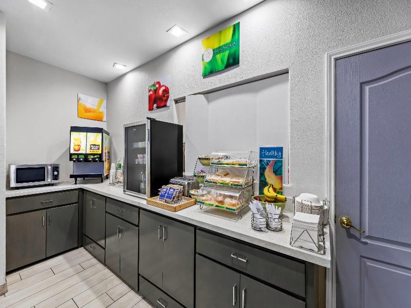 Quality Inn & Suites La Puerta image