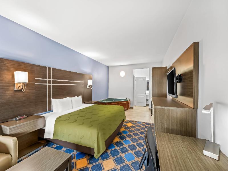 Quality Inn & Suites La Puerta image