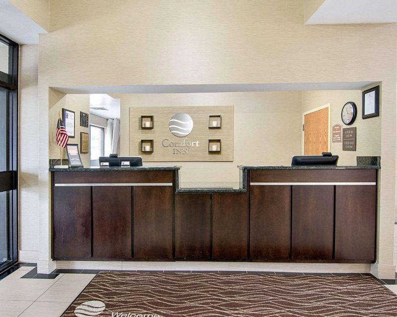 Comfort Inn Bluefield image