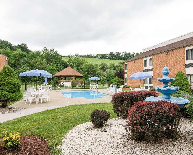 Comfort Inn Bluefield image