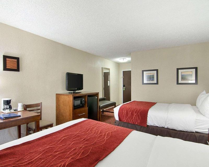 Comfort Inn Bluefield image