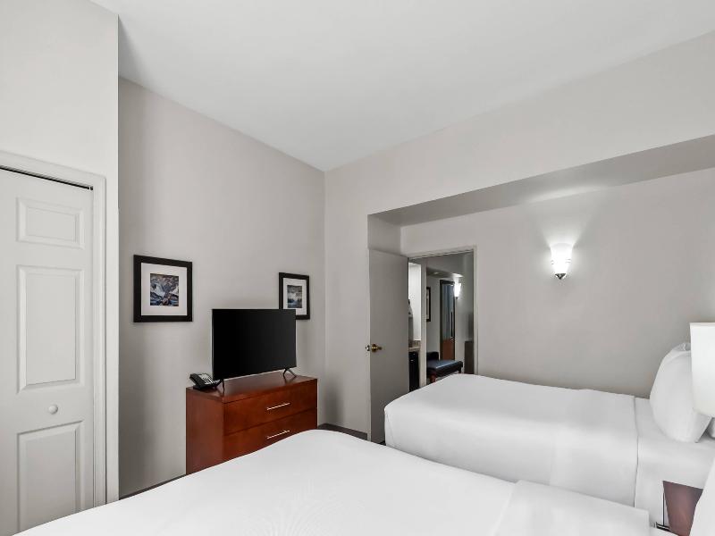 Comfort Suites Near Potomac Mills image