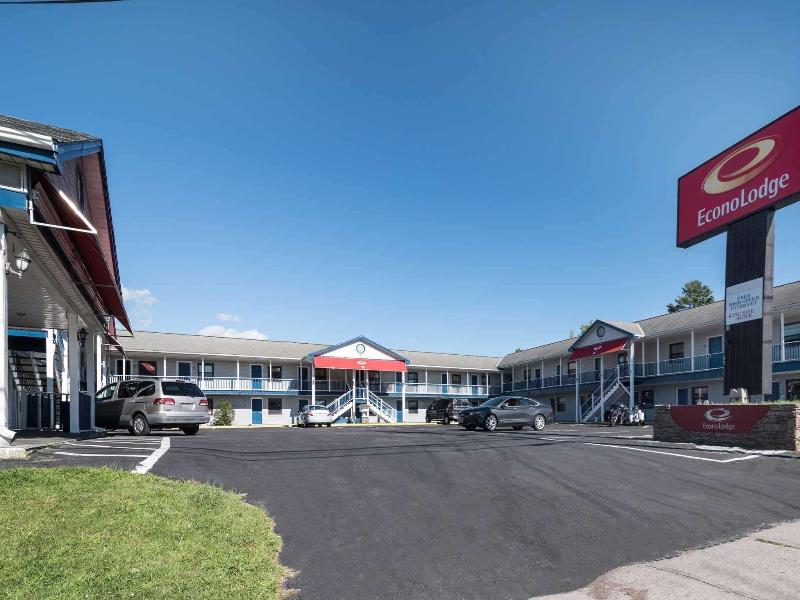 Econo Lodge Rutland City Near Hwy 7 image