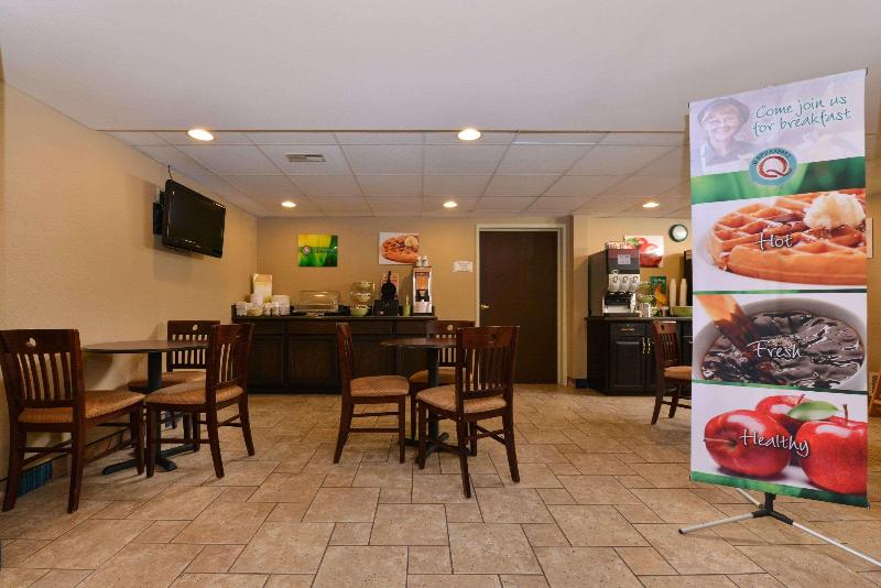Quality Inn & Suites Wittenberg image