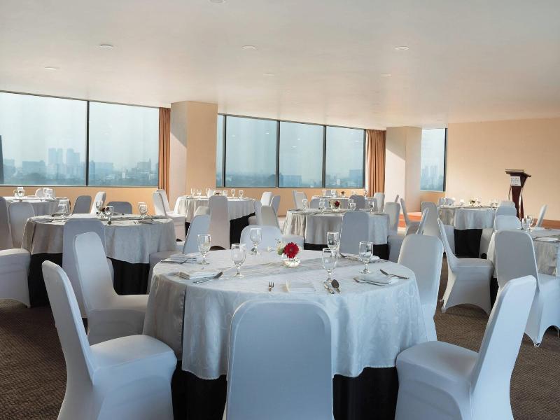 Four Points By Sheraton Jakarta, Thamrin image