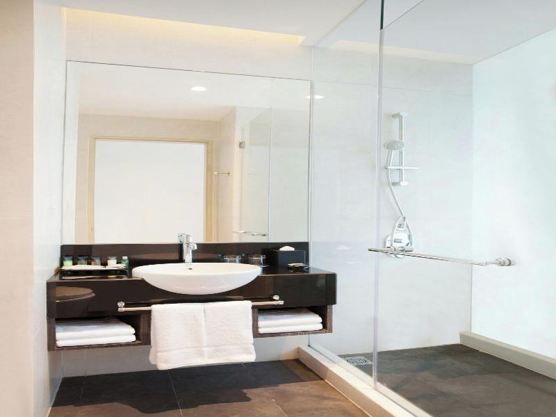 Four Points By Sheraton Jakarta, Thamrin image