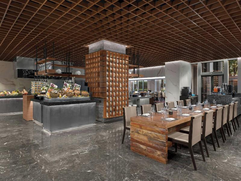 Shanghai Marriott Hotel Parkview image