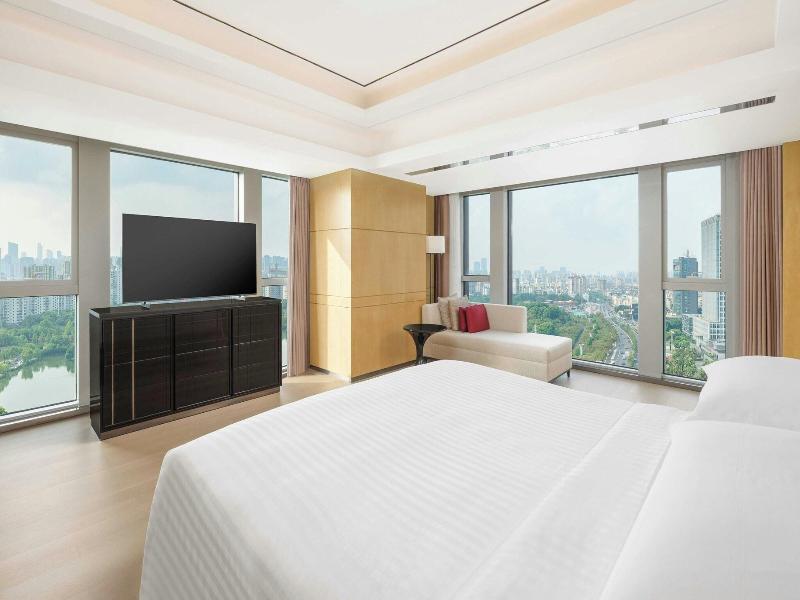 Shanghai Marriott Hotel Parkview image