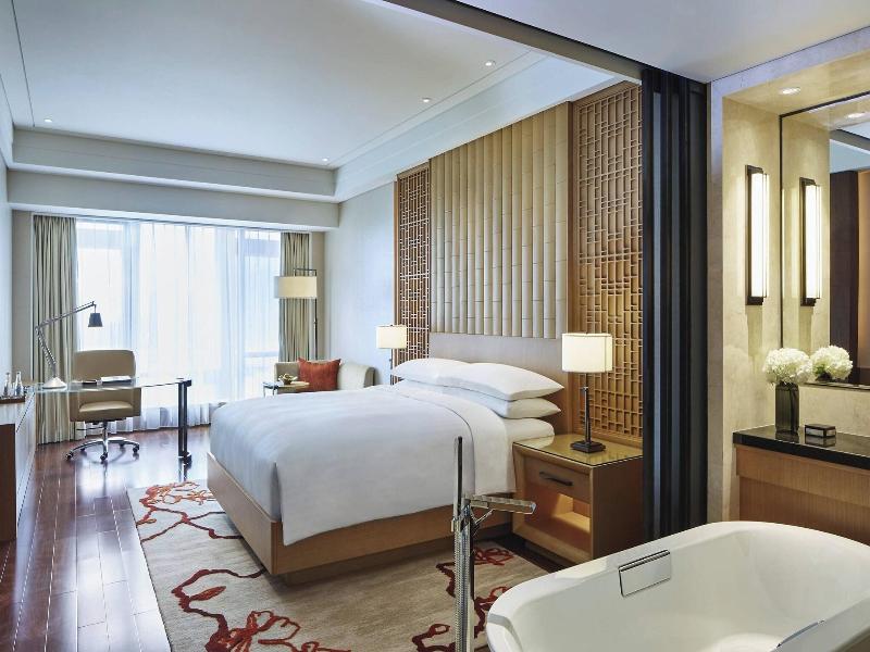 Zhuhai Marriott Hotel image