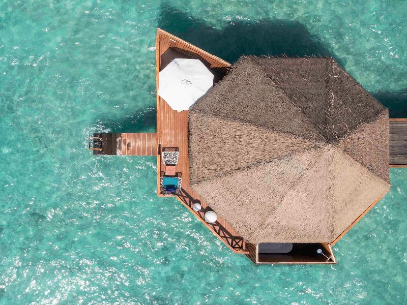 Mercure Maldives Kooddoo Resort image