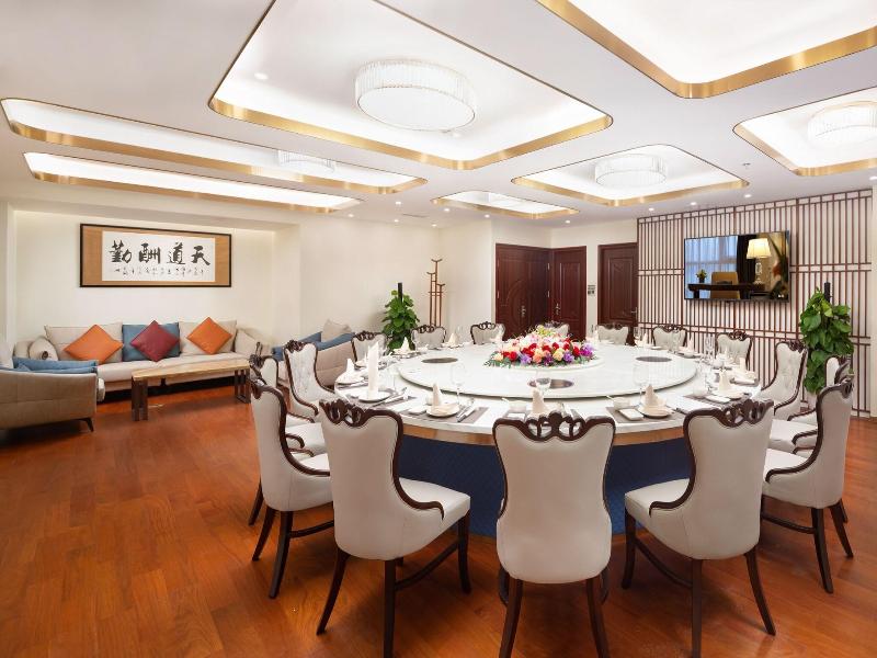 Shenzhen Bay Hisoar Hotel image