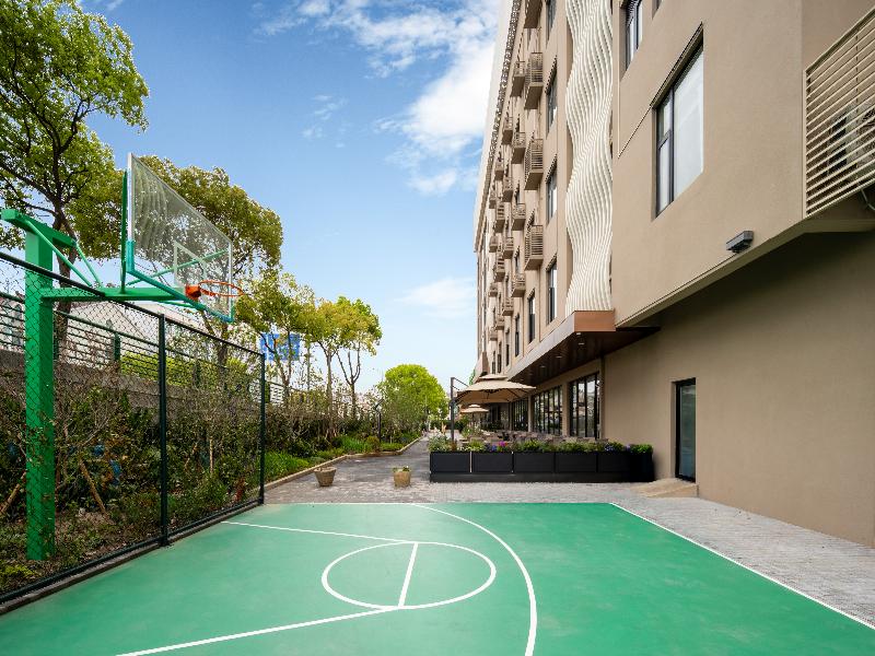 Wyndham Garden Shanghai Pudong image