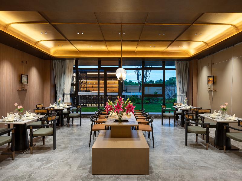 Wyndham Garden Shanghai Pudong image