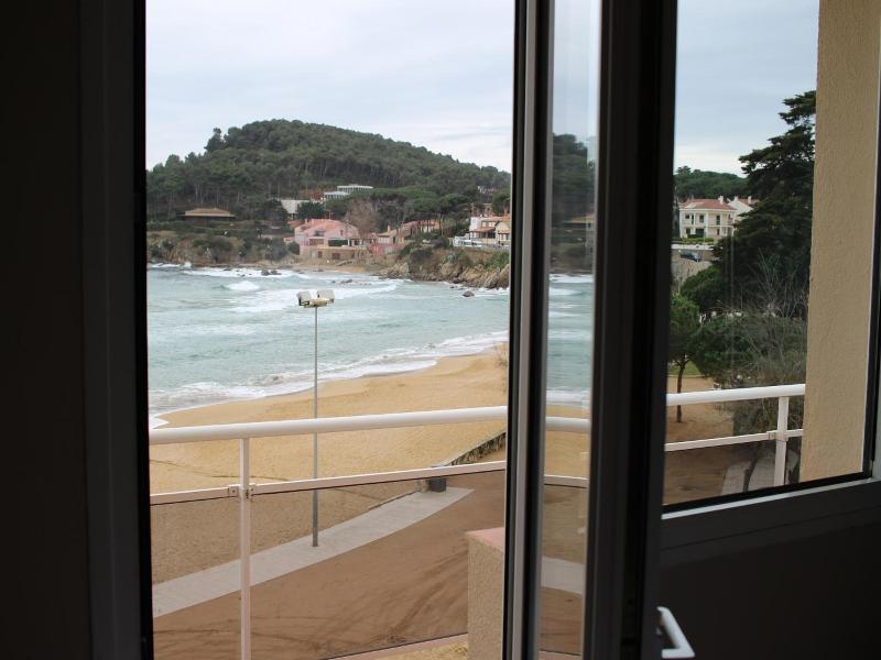 Hostal La Fosca image
