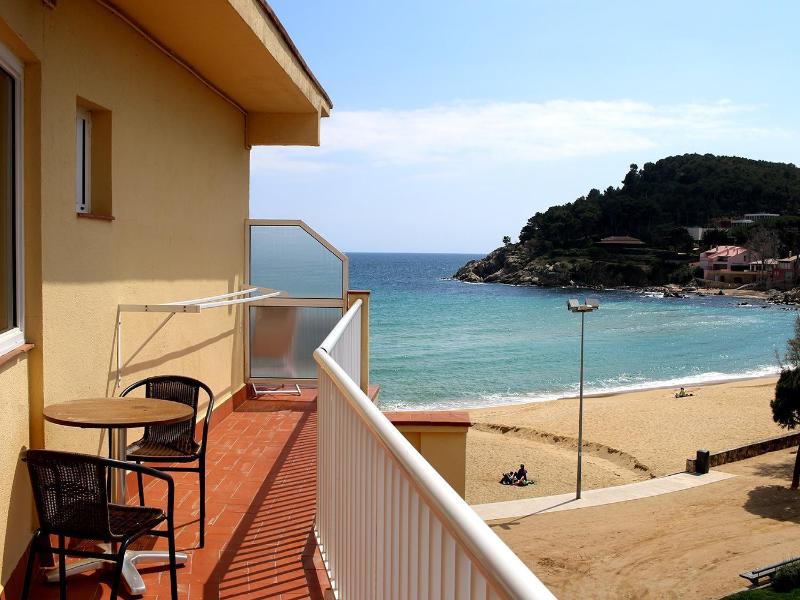 Hostal La Fosca image