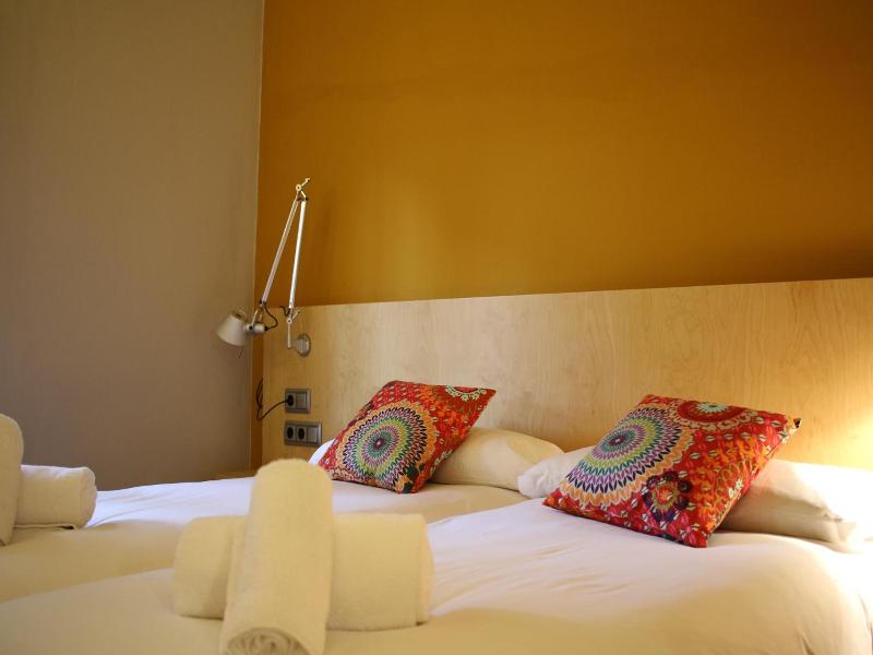 Hostal La Fosca image