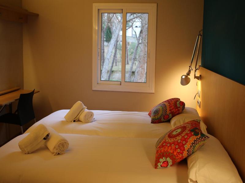 Hostal La Fosca image