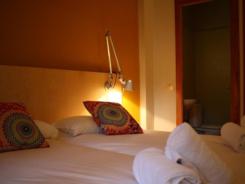 Hostal La Fosca image