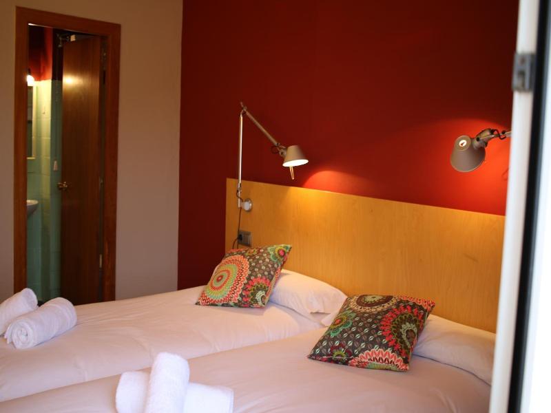 Hostal La Fosca image