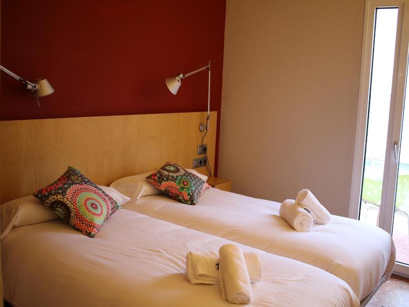 Hostal La Fosca image