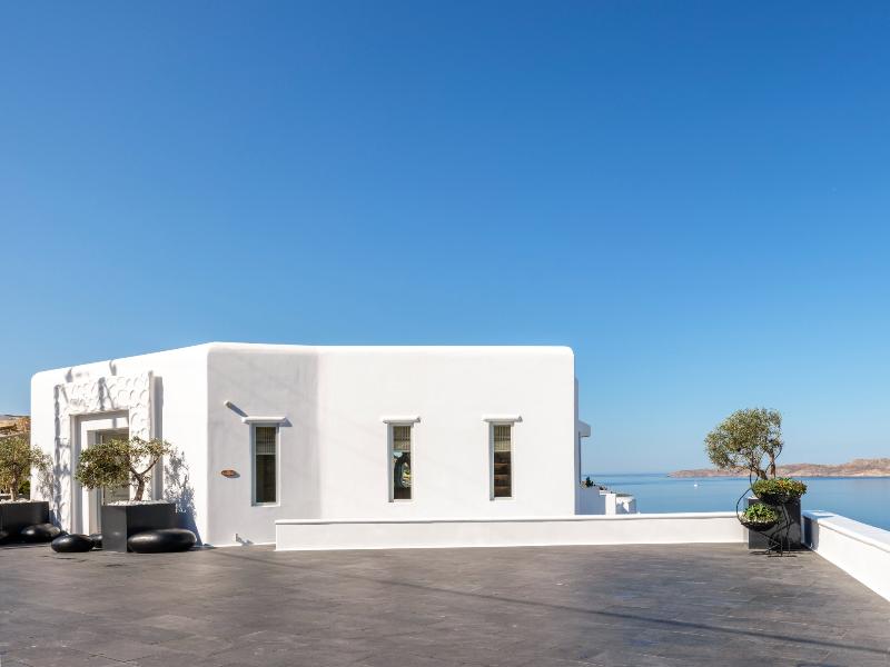 Anax Resort And Spa image
