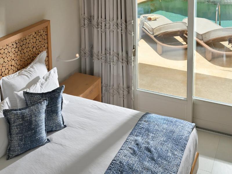 Anax Resort And Spa image