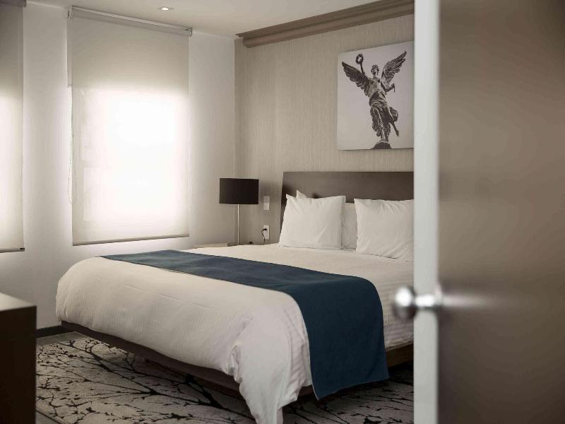 Suites Obelisk image
