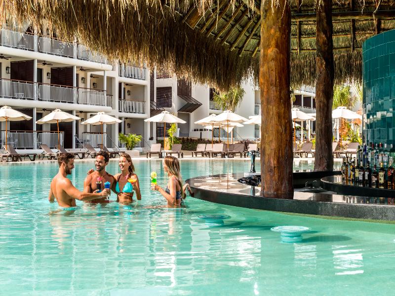 El Beso Adults Only at Ocean Riviera Paradise AI image